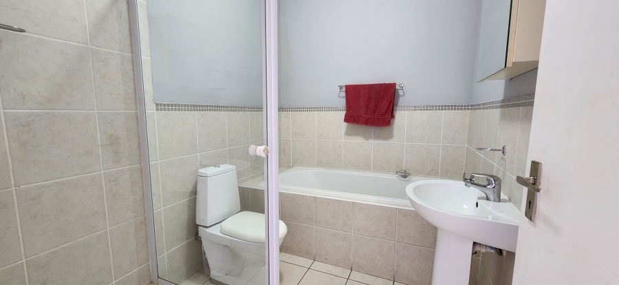 To Let 2 Bedroom Property for Rent in Table View Western Cape